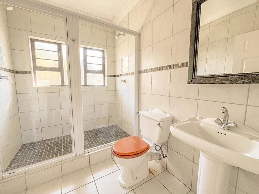 3 Bedroom Property for Sale in Beacon Bay Eastern Cape